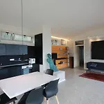Mala Mara Design *